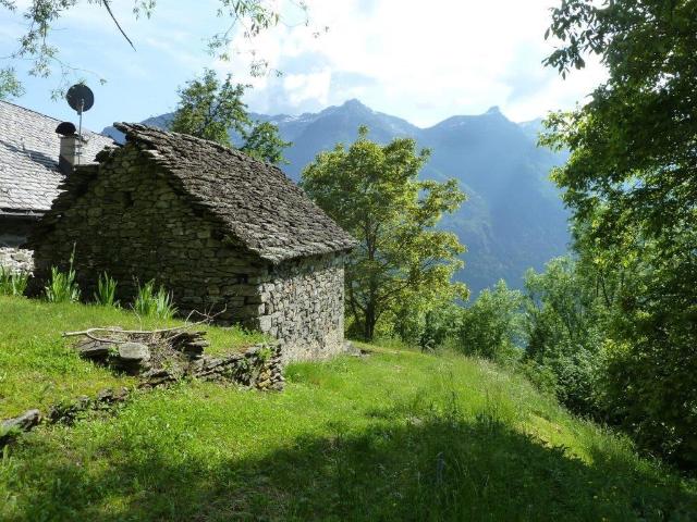 Rustico in vendita a Dreuza, Piemonte