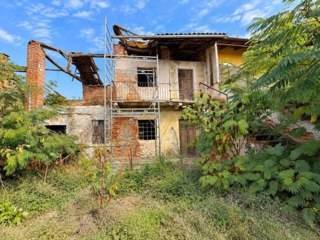 Rustico in vendita a Borgo Revel, Verolengo