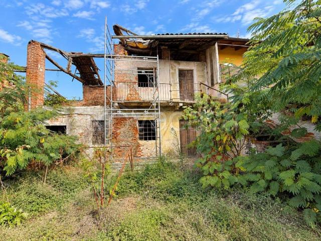 Rustico in vendita a Borgo Revel, Verolengo