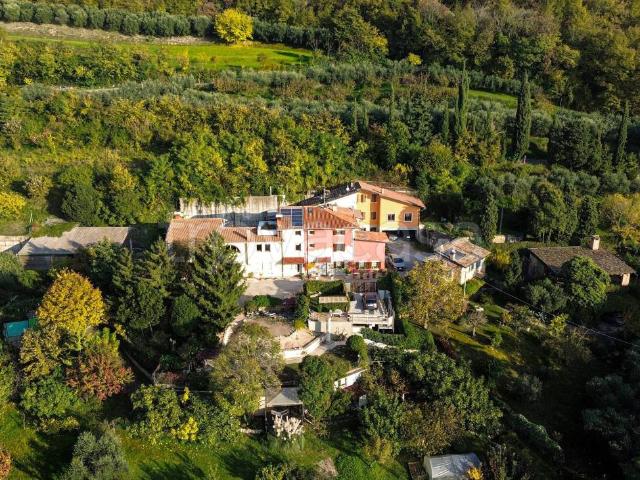 Rustico in vendita a Nord-Est, Brenzone