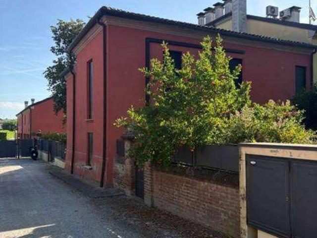 Rustico in vendita a Unione Alto Ferrarese, Vigarano Mainarda