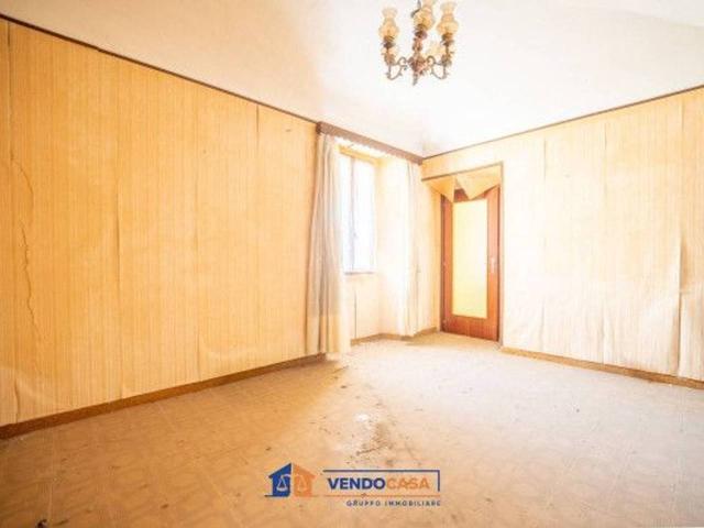 Rustico in vendita a Vignolo, Cuneo