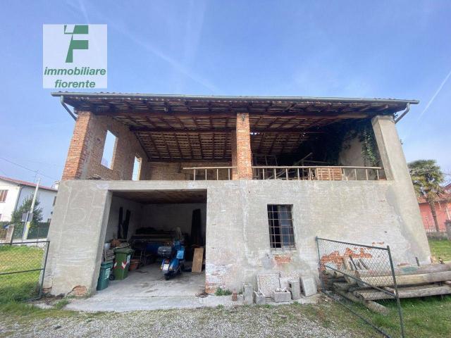 Rustico in vendita a Vigodarzere, Veneto