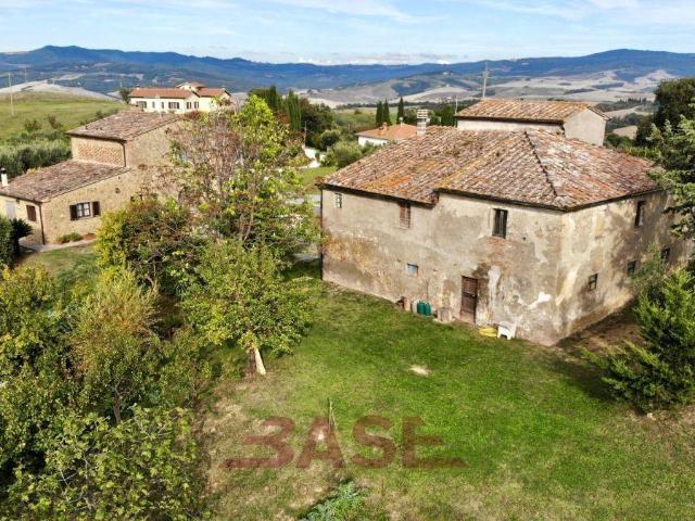 Rustico in vendita a Volterra, Toscana