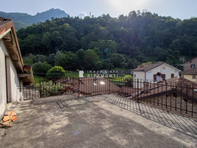 Rustico in vendita a Abbadia Lariana, Lombardia