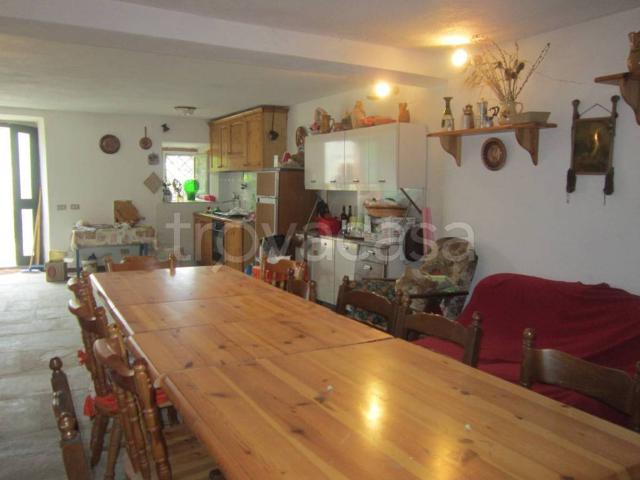 Rustico in vendita a Agnone, Molise