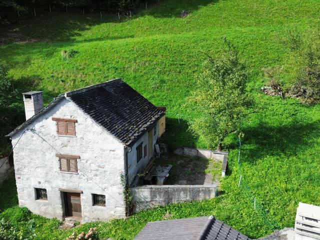 Haus kaufen in Acquarossa, Distretto di Blenio