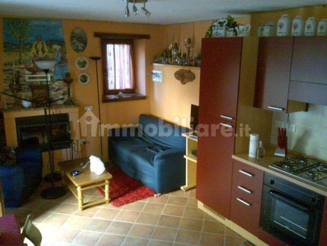 Villa Indipendente in affitto a Ferriere, Reggio Emilia
