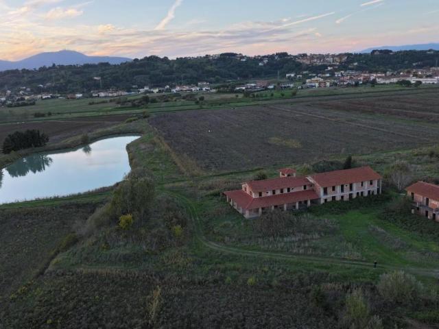 Rustico in vendita a Ponticelli, Santa Maria A Monte