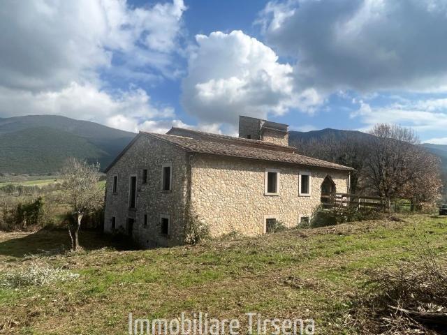 Rustico in vendita a Sferracavallo, Orvieto