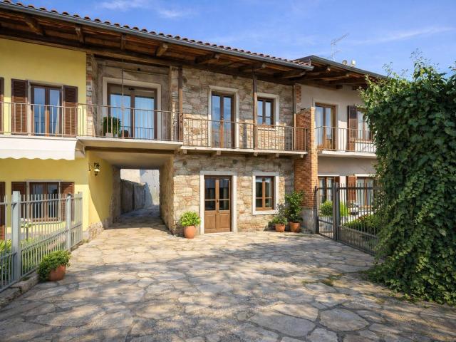 Villa Indipendente in affitto a Piemonte, Torino