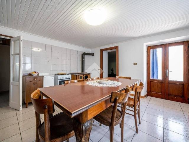 Villa Indipendente in affitto a Grezzana, Veneto
