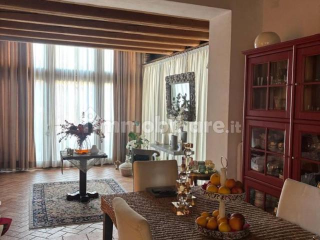 Villa Indipendente in affitto a Abano Terme, Padova