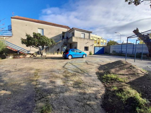Villa Indipendente in affitto a Maddaloni, Campania