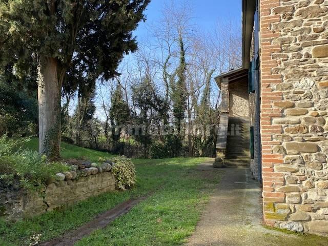 Villa Indipendente in affitto a Nuovo Circondario Imolese, Fontanelice