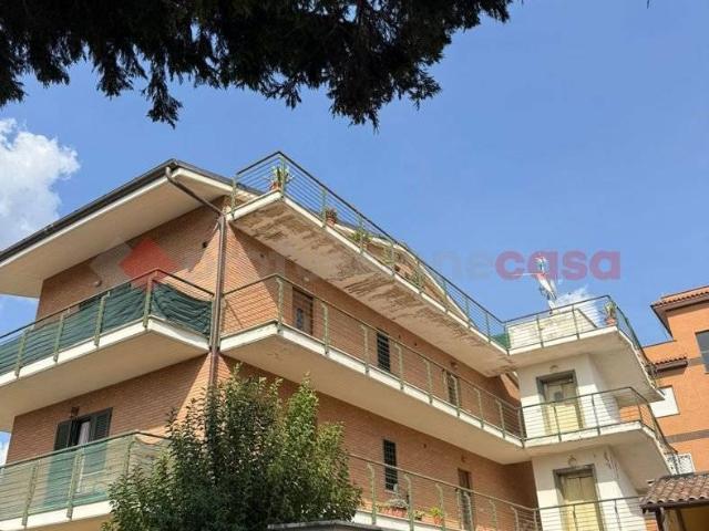 Villa Indipendente in affitto a Pavona, Albano Laziale
