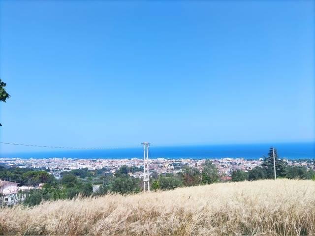 Rustico in vendita a Unione dei Comuni della Val Vibrata, Tortoreto