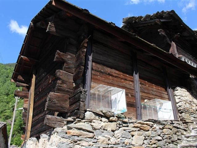 Zweifamilienhaus kaufen in Sta. Maria, Graubünden