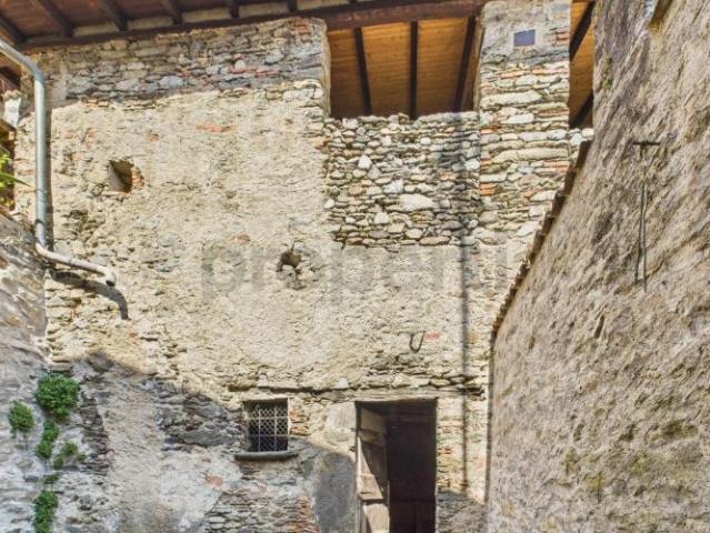 Haus mieten in Taverne, Tessin