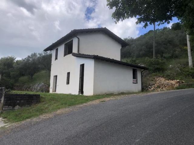 Box in vendita a Alatri, Lazio
