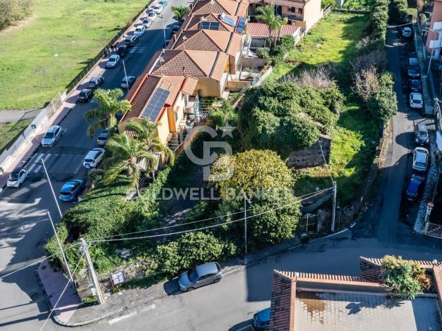 Rustico in vendita a Aci Catena, Sicilia