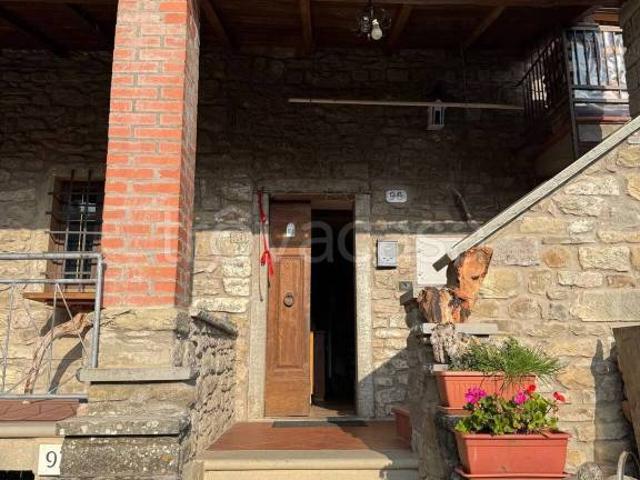 Rustico in vendita a Castel San Niccolò, Toscana