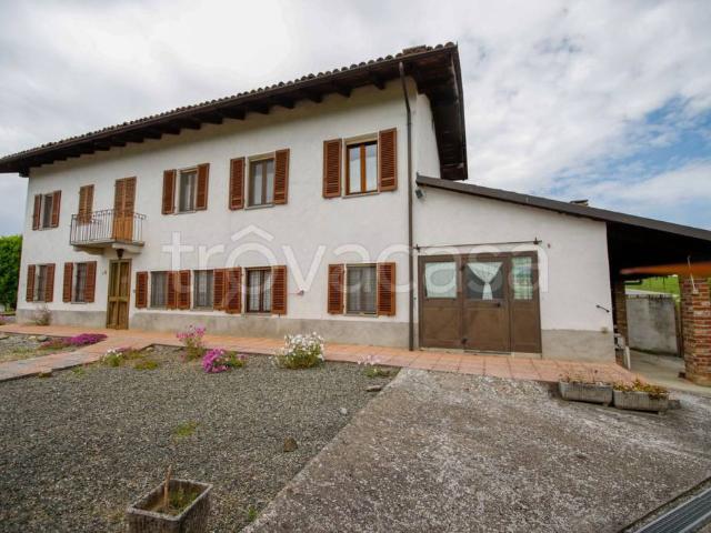 Rustico in vendita a Piemonte, Asti