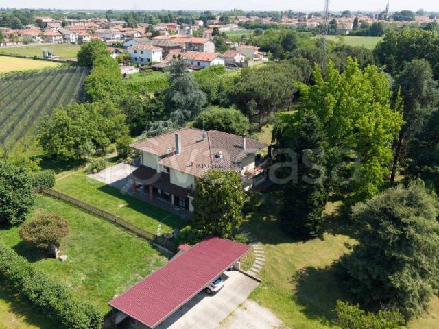 Rustico in vendita a Buscate, Milano