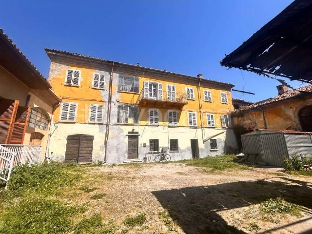 Rustico in vendita a Piemonte, Asti