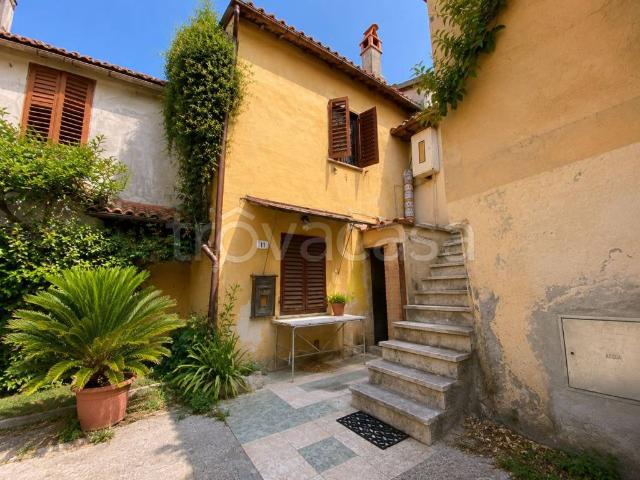 Rustico in vendita a Fara Sabina, Lazio