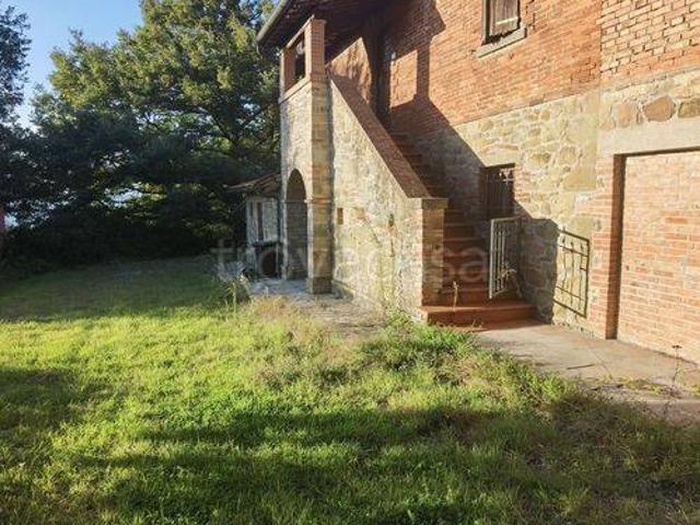 Rustico in vendita a Passignano sul Trasimeno, Perugia
