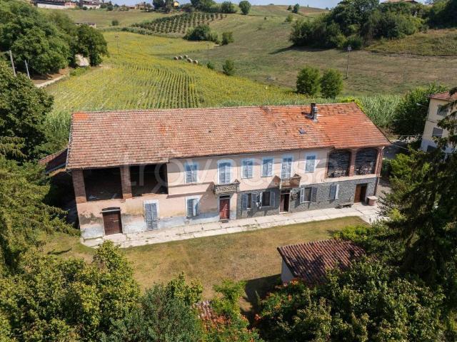 Rustico in vendita a Piemonte, Asti