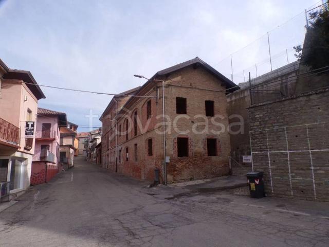 Rustico in vendita a Piemonte, Asti