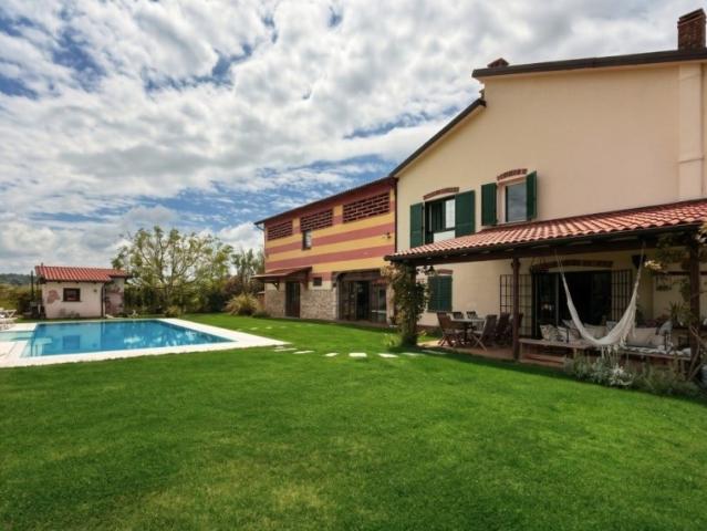 Rustico in vendita a Castelnuovo Del Garda, Veneto