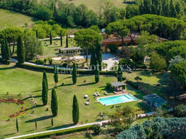 Rustico in vendita a Castiglion Fibocchi, Arezzo