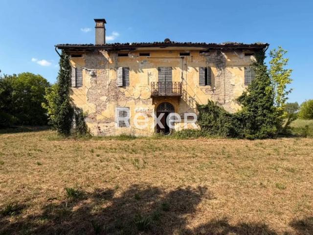 Rustico in vendita a Unione Alto Ferrarese, Cento