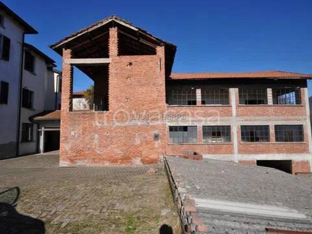 Rustico in vendita a Unione dei comuni del Medio Verbano, Leggiuno