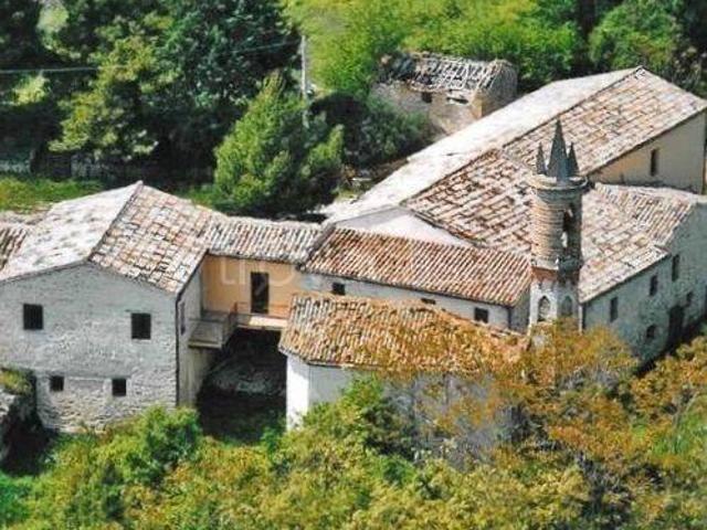 Rustico in vendita a Marche, Macerata
