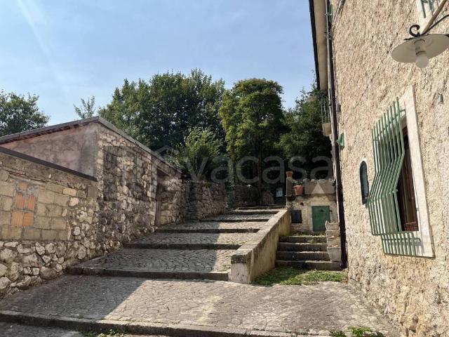 Rustico in vendita a Civitella Alfedena, Abruzzo