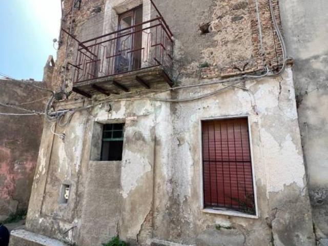 Rustico in vendita a Calabria, Catanzaro