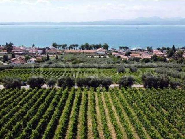 Rustico in vendita a San Pietro, Desenzano Del Garda
