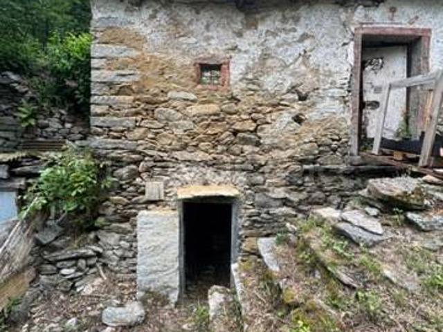 Rustico in vendita a Piemonte, Verbano-cusio-ossola