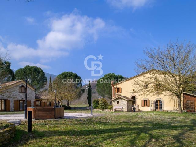 Casa in vendita a Marche, Pesaro E Urbino