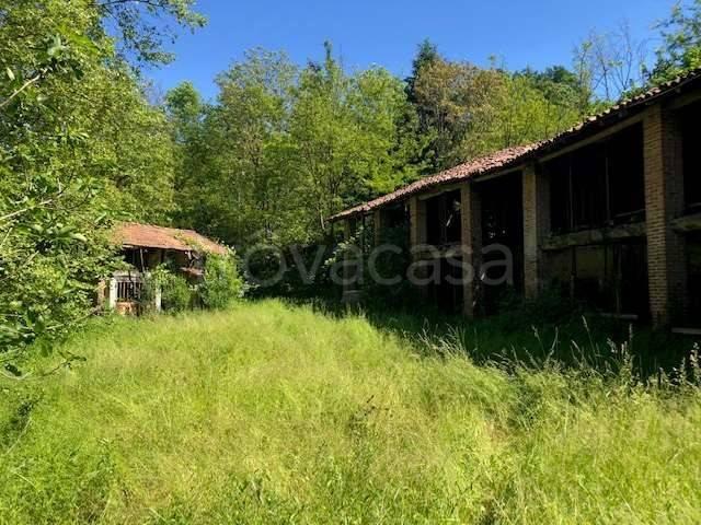 Rustico in vendita a Fino Mornasco, Lombardia