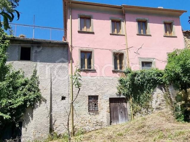 Rustico in vendita a Unione di comuni Montana Lunigiana, Fivizzano