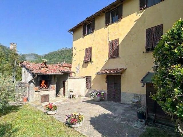 Rustico in vendita a Unione Comuni Garfagnana, Gallicano