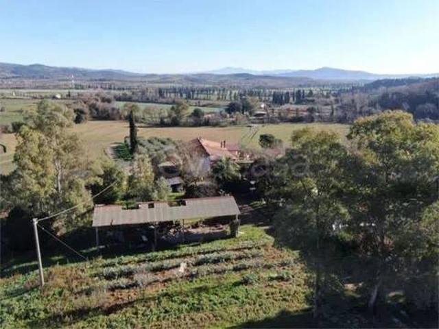 Rustico in vendita a Podere Mattaione, Gavorrano