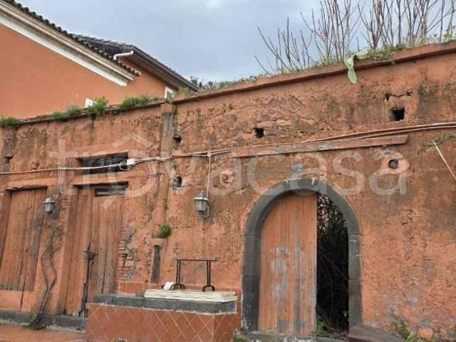 Rustico in vendita a Giarre, Catania