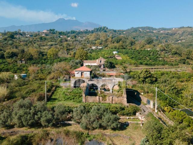 Rustico in vendita a Giarre, Sicilia
