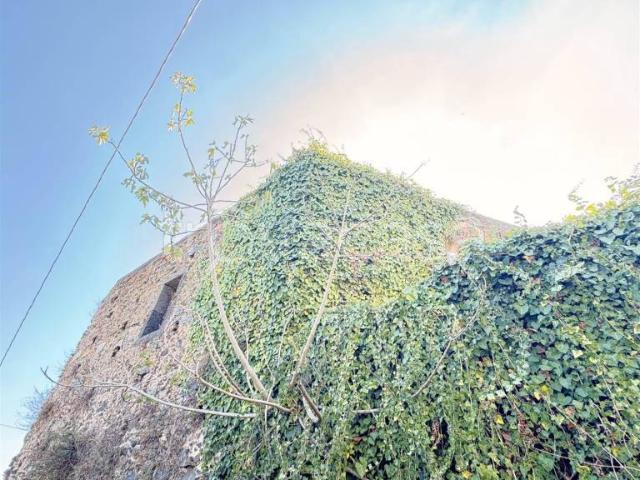 Rustico in vendita a Giarre, Catania